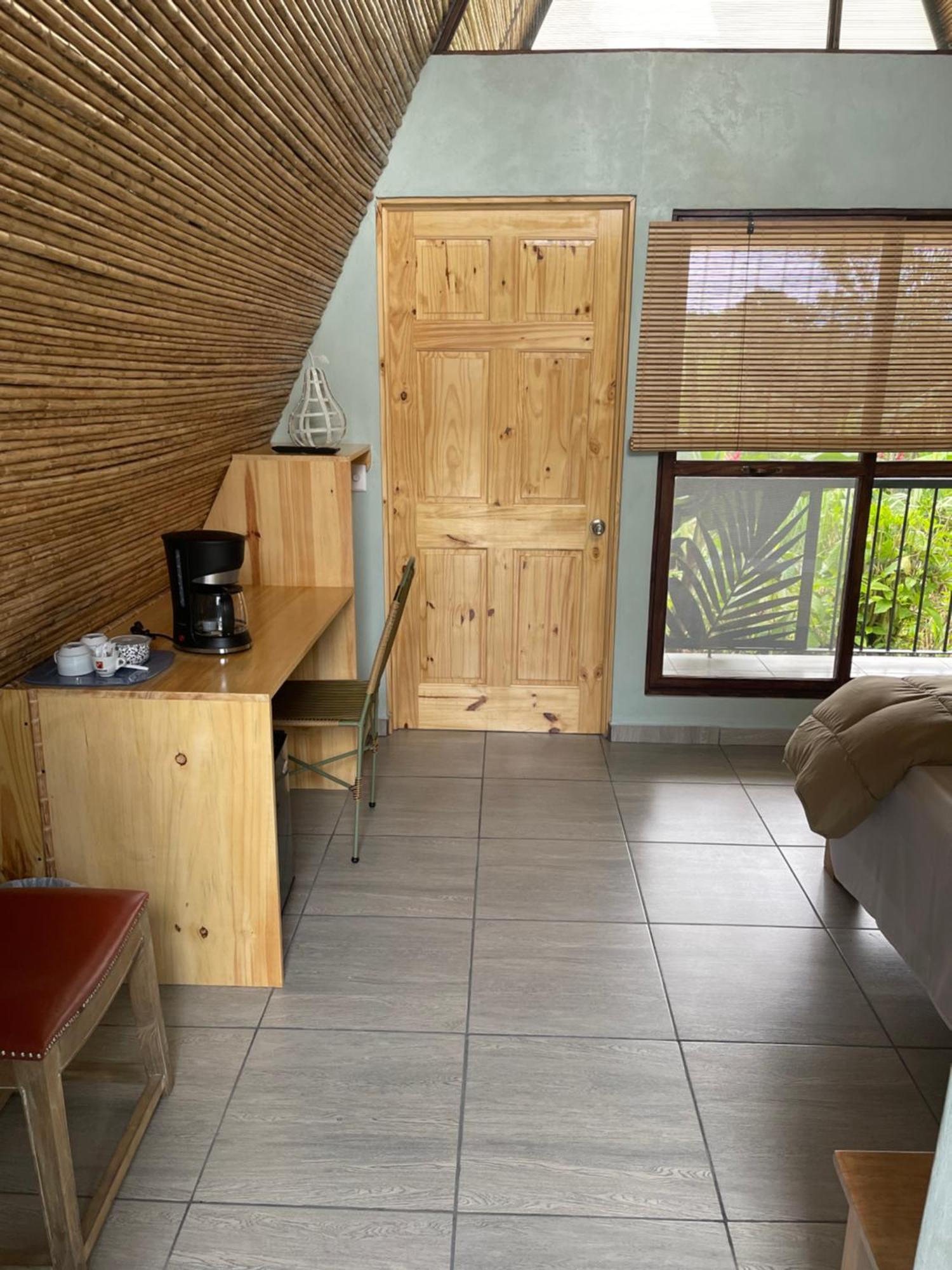 Las Casitas Italiana Sabalito Exterior foto
